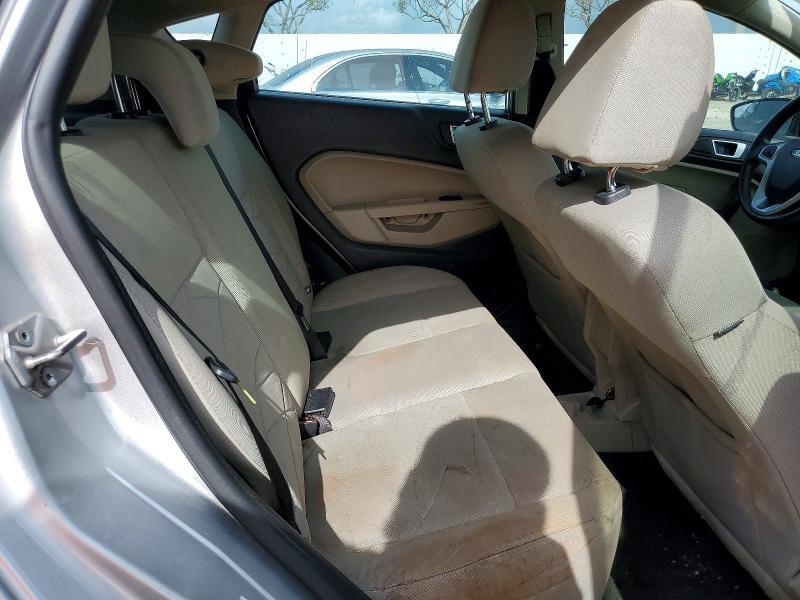 2015 FORD FIESTA SE — Фото 10 из 12