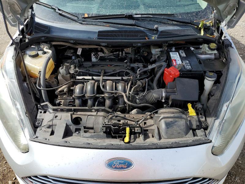2015 FORD FIESTA SE — Фото 11 из 12