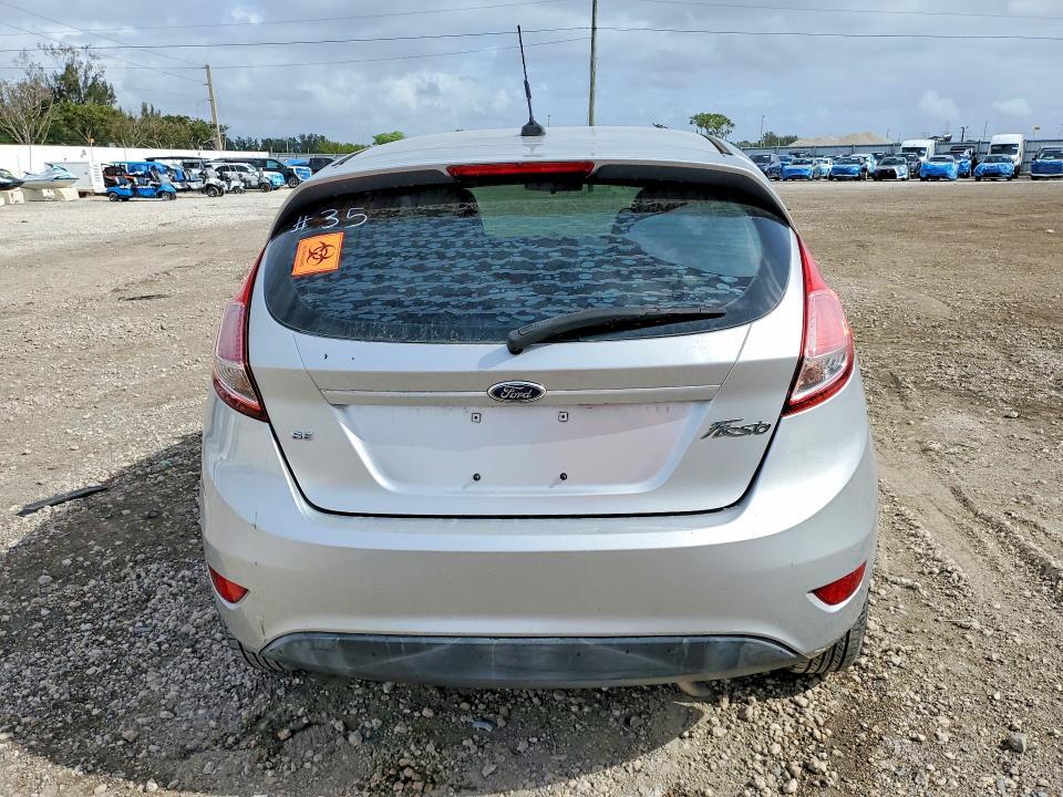 2015 FORD FIESTA SE — Фото 6 из 12