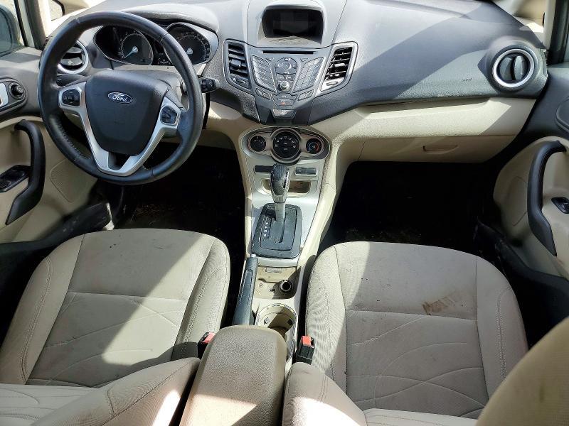 2015 FORD FIESTA SE — Фото 8 из 12