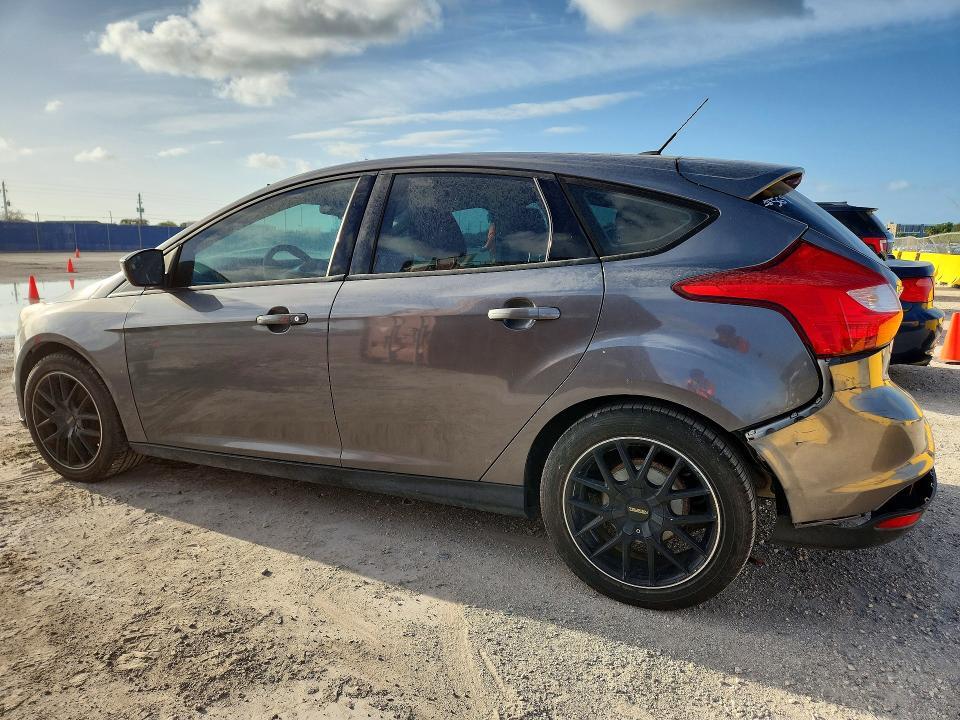 2012 FORD FOCUS SE — Фото 2 из 12