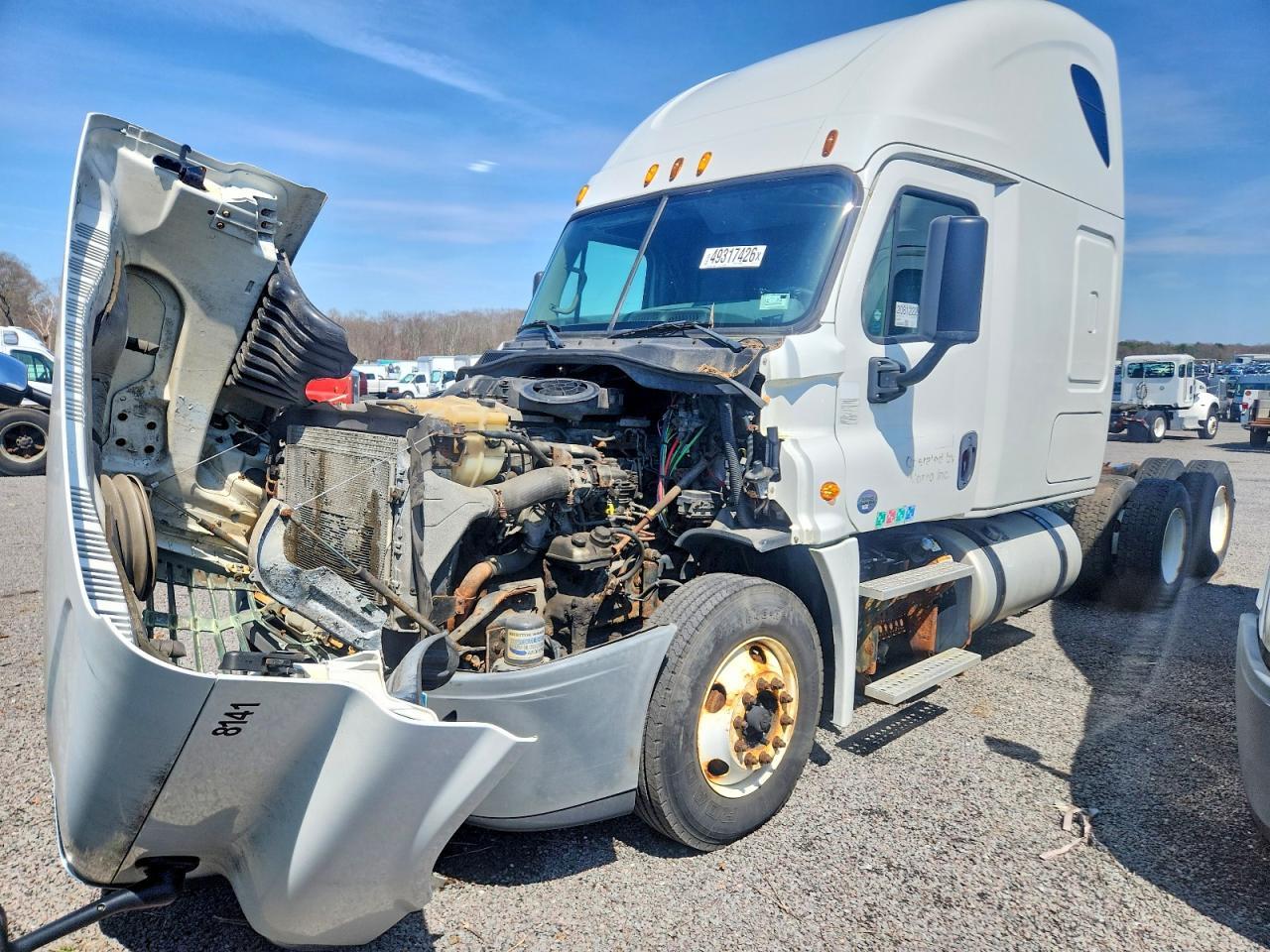 2015 FREIGHTLINER CASCADIA 125 SEMI TRUCK — Фото 2 из 10
