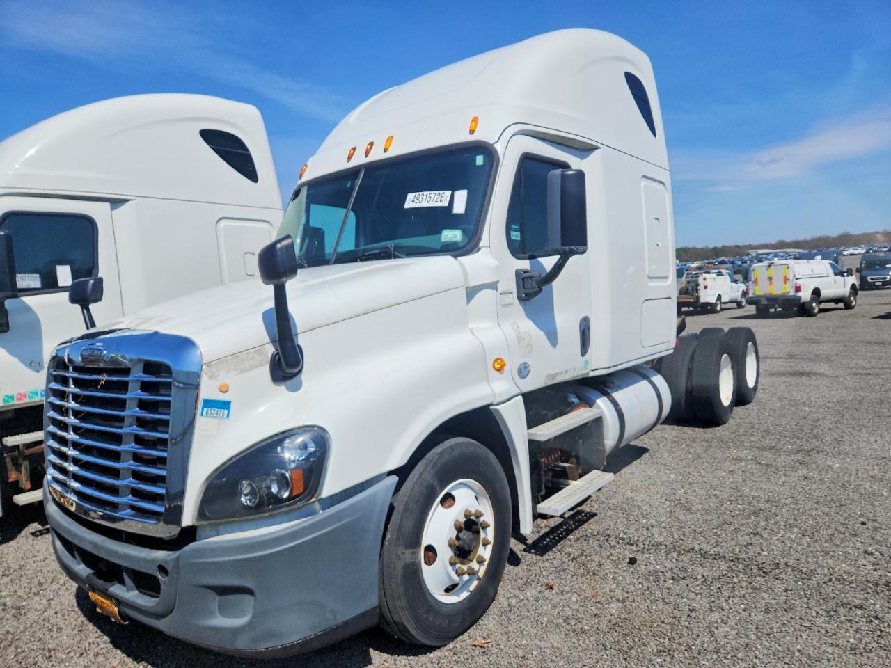 2015 FREIGHTLINER CASCADIA 125 SEMI TRUCK — Фото 2 из 10