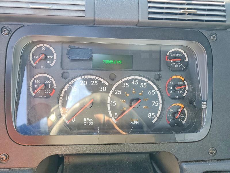 2016 FREIGHTLINER CASCADIA 125 SEMI TRUCK — Фото 8 из 10