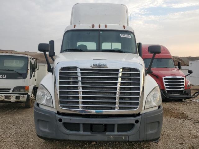 2015 FREIGHTLINER CASCADIA SEMI TRUCK — Фото 9 из 10