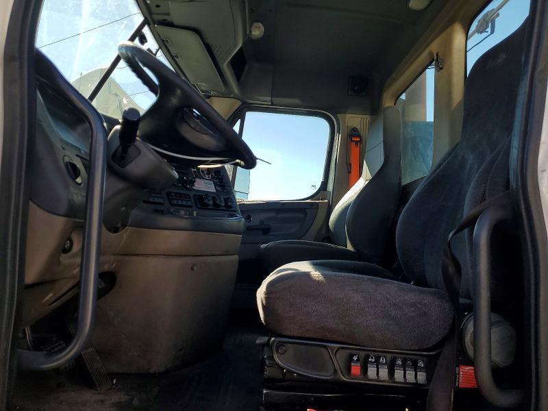 2016 FREIGHTLINER CASCADIA 125 SEMI TRUCK — Фото 5 из 10