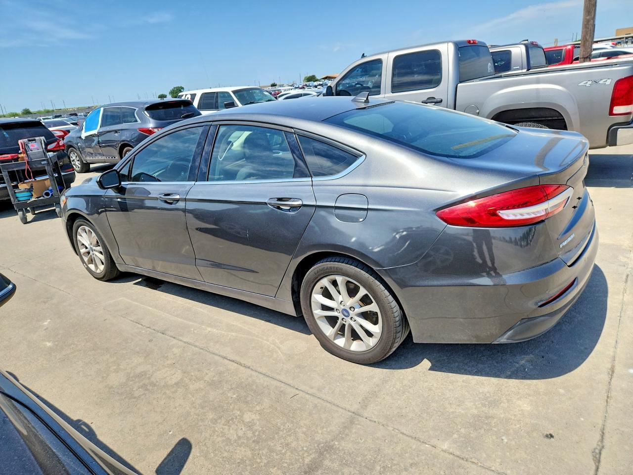 2020 FORD FUSION SE — Фото 2 из 12