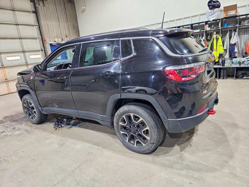 2020 JEEP COMPASS TRAILHAWK — Фото 2 из 13