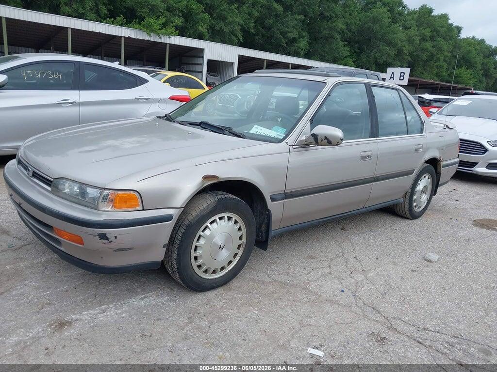 1HGCB7677NA183825 1992 HONDA ACCORD photo no. 2