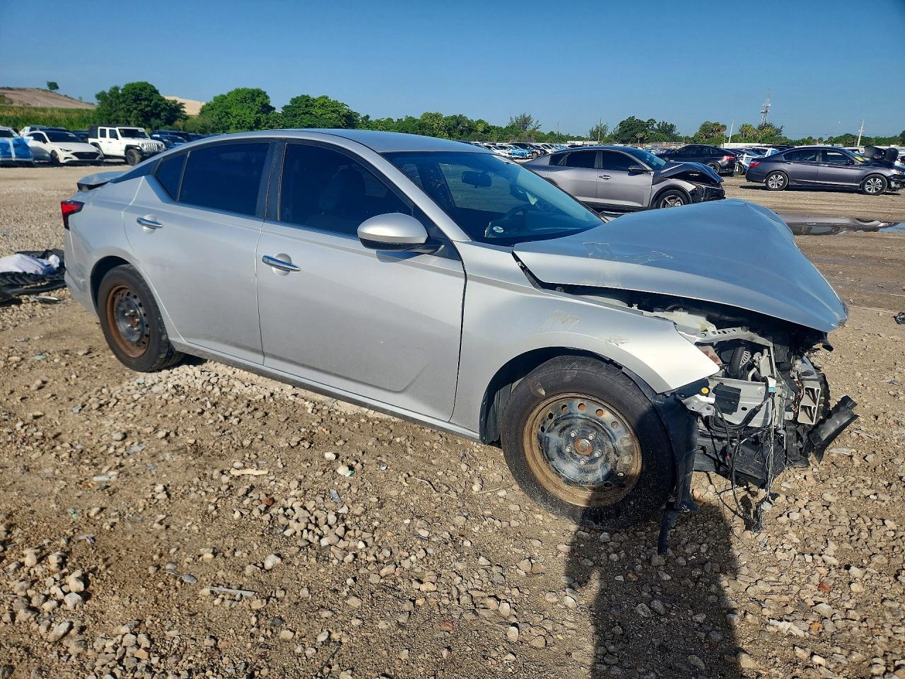 2020 NISSAN ALTIMA 2.5 S — Фото 4 из 13