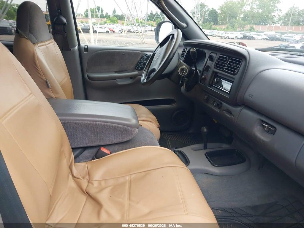 1B7GG2AN2YS619277 2000 DODGE DAKOTA photo no. 5