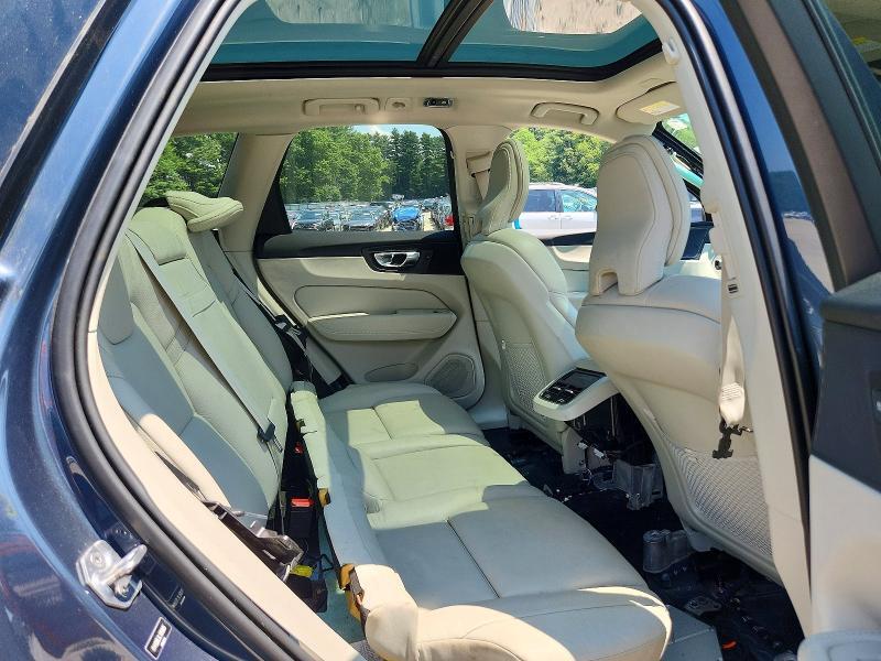 2020 VOLVO XC60 T5 INSCRIPTION — Фото 11 из 13
