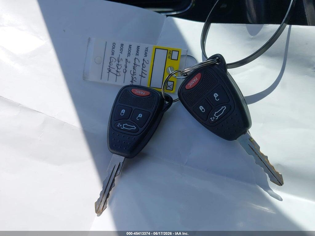 1C3CCBBG9EN114152 2014 CHRYSLER 200 photo no. 11