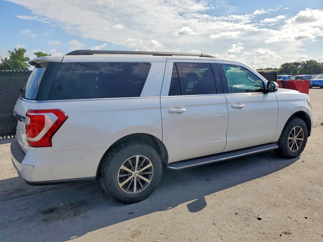 2019 FORD EXPEDITION MAX XLT — Фото 3 из 14