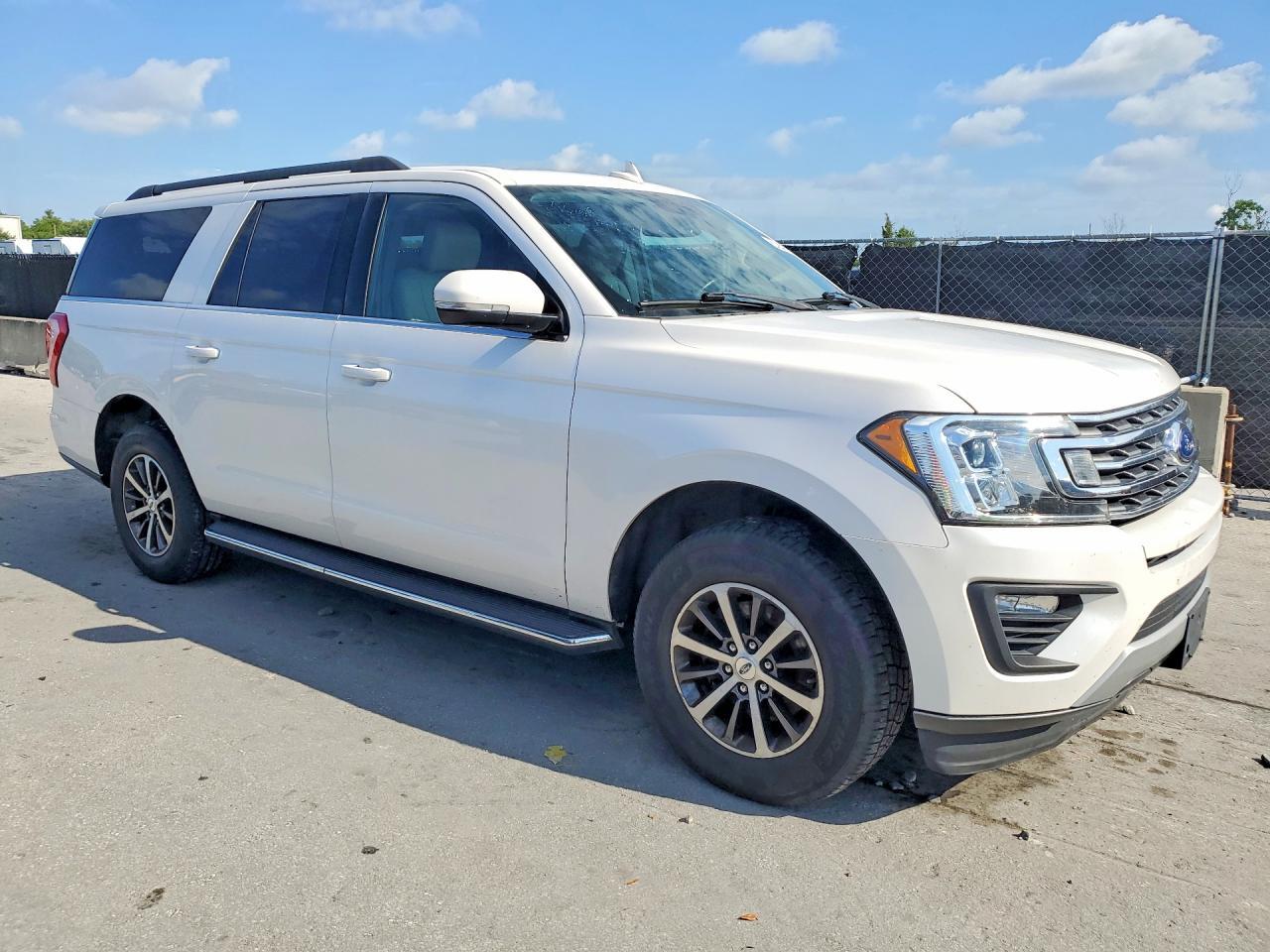 2019 FORD EXPEDITION MAX XLT — Фото 4 из 14