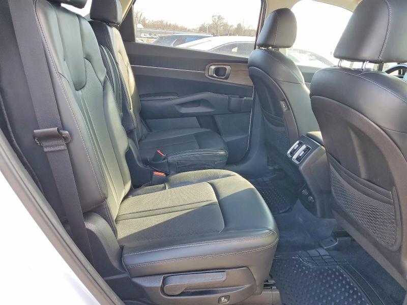 2021 KIA SORENTO EX — Фото 11 из 14