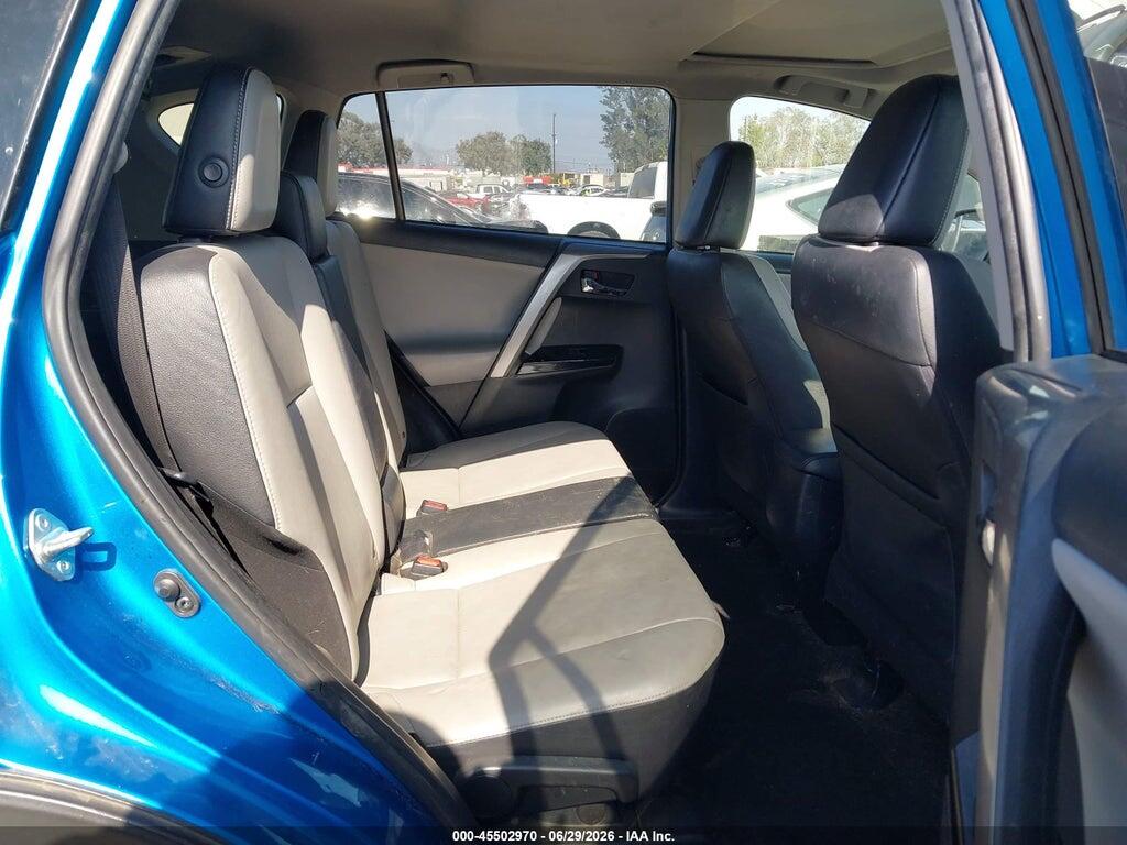 JTMYFREV3HJ704905 2017 TOYOTA RAV4 photo no. 8