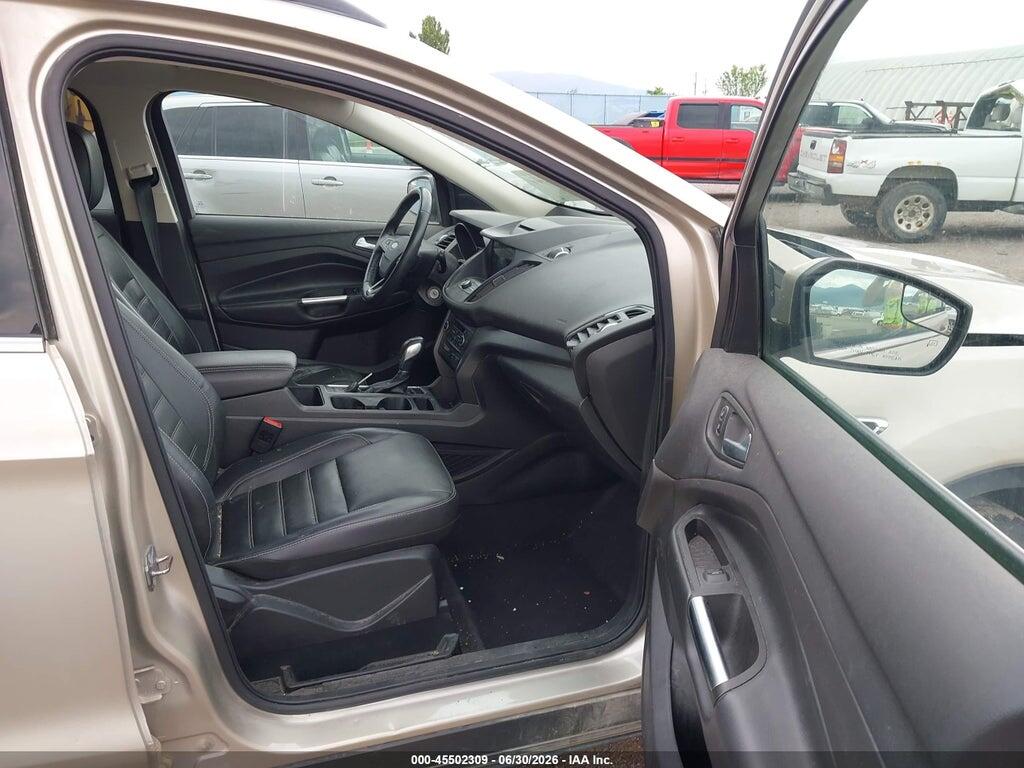 1FMCU9HD4JUD44837 2018 FORD ESCAPE photo no. 5