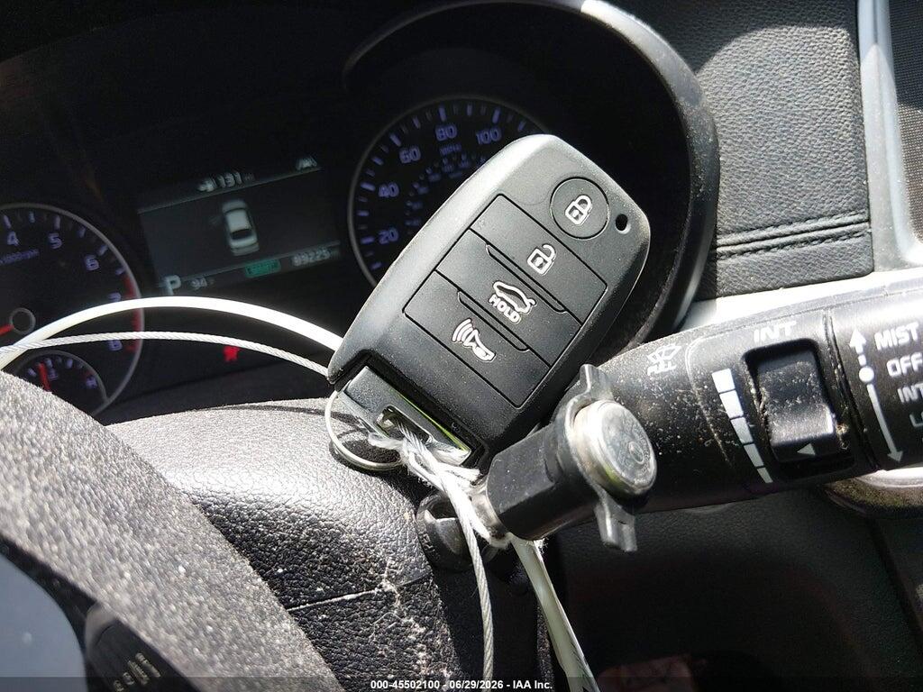 5XXGV4L21KG314312 2019 KIA OPTIMA photo no. 11