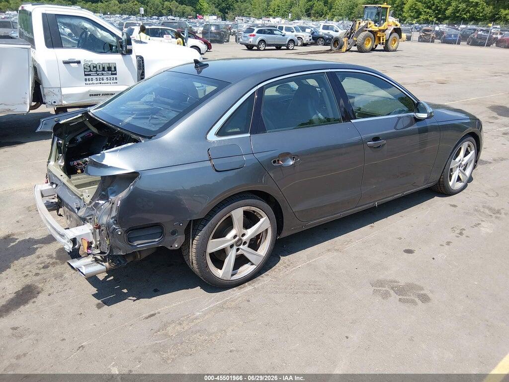 WAUB4AF42NA045937 2022 AUDI S4 photo no. 4