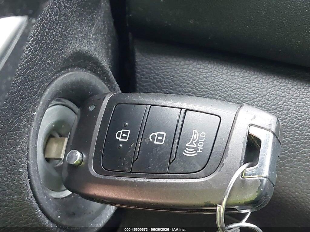 5NMS2CAD1LH284720 2020 HYUNDAI SANTA FE photo no. 11
