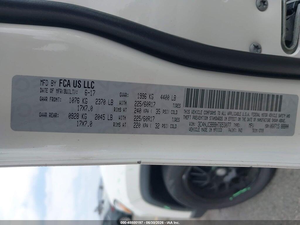 3C4NJCBB8HT653077 2017 JEEP COMPASS photo no. 9