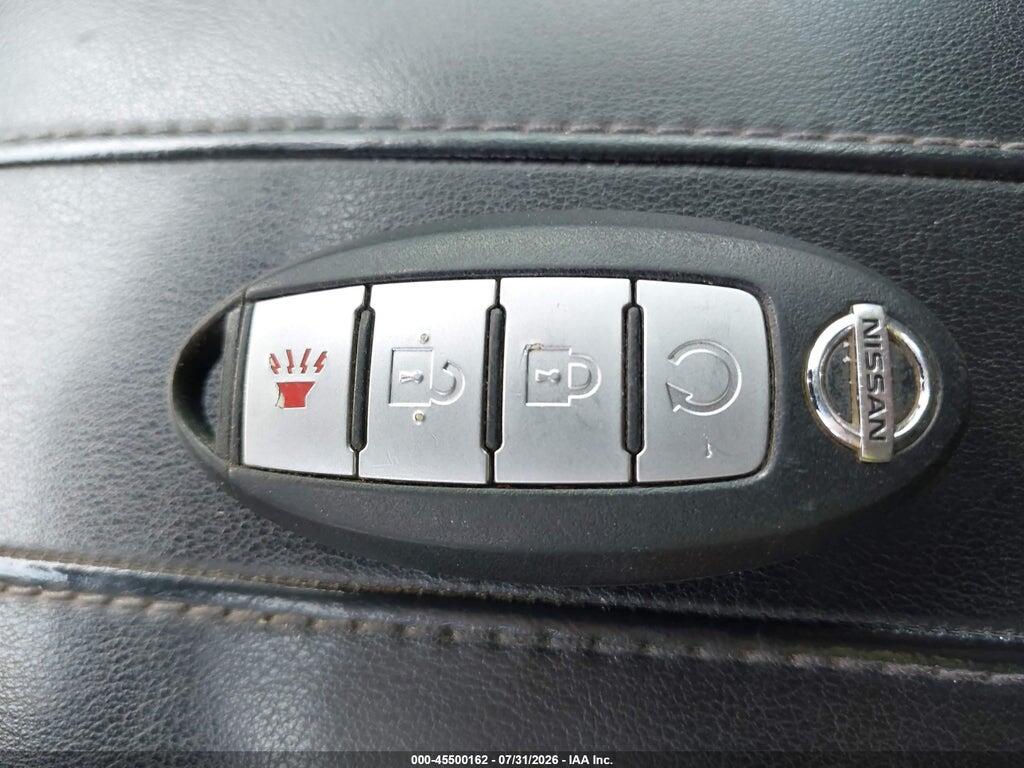 JN8AT2MT0HW145144 2017 NISSAN ROGUE photo no. 11