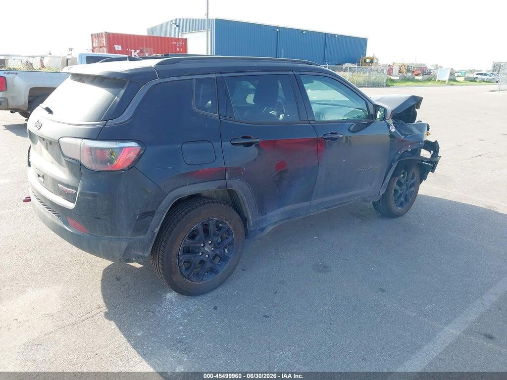 3C4NJDDB7LT214657 2020 JEEP COMPASS photo no. 4