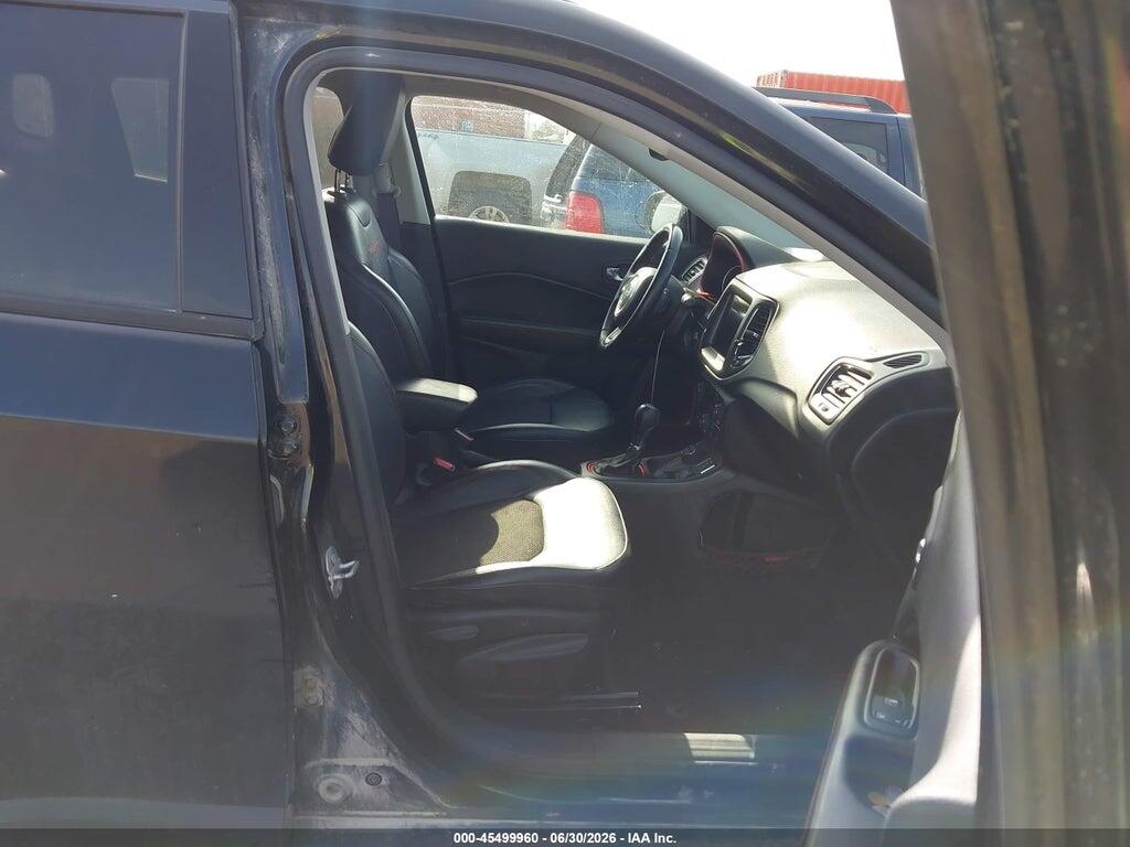 3C4NJDDB7LT214657 2020 JEEP COMPASS photo no. 5