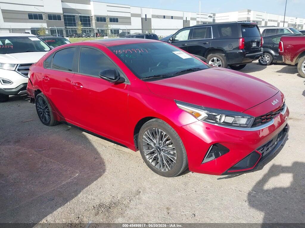 3KPF54AD8RE795159 2024 KIA FORTE photo no. 1