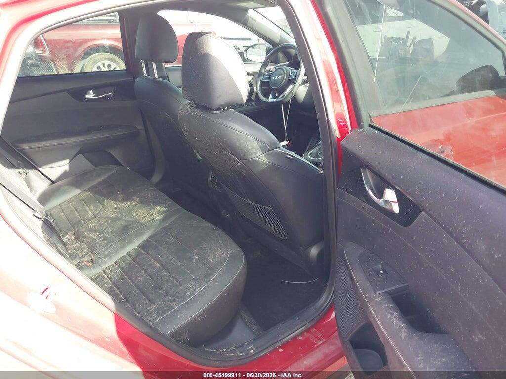 3KPF54AD8RE795159 2024 KIA FORTE photo no. 8