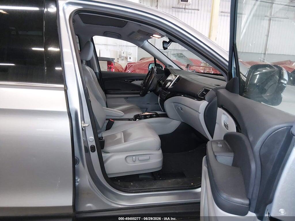 5FNYF6H93HB015726 2017 HONDA PILOT photo no. 5