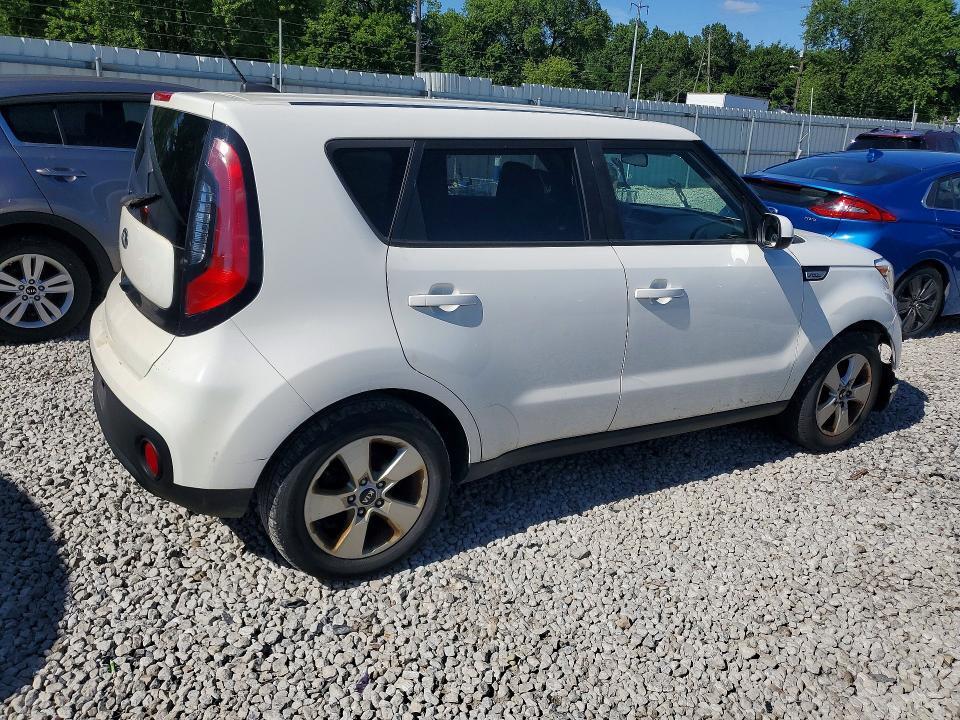 2019 KIA SOUL BASE — Фото 3 из 12