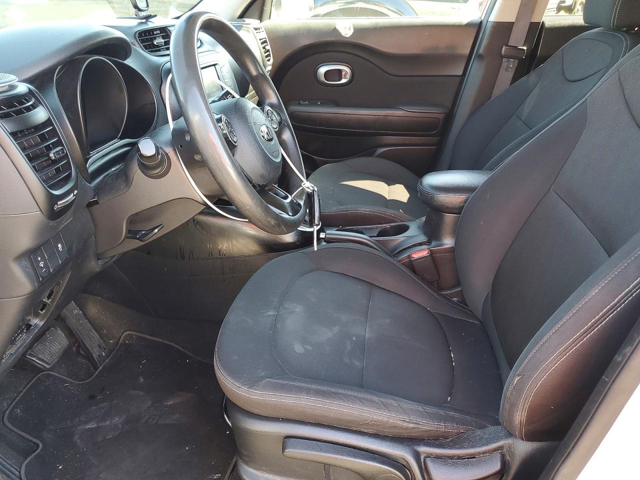 KNDJN2A2XK7915532 2019 KIA SOUL photo no. 7