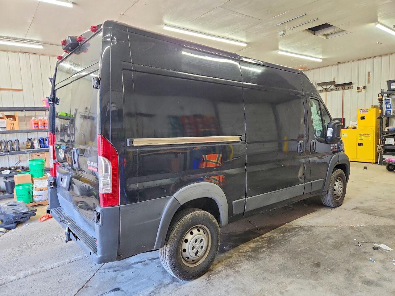 2018 RAM PROMASTER 1500 1500 HIGH — Фото 3 из 12