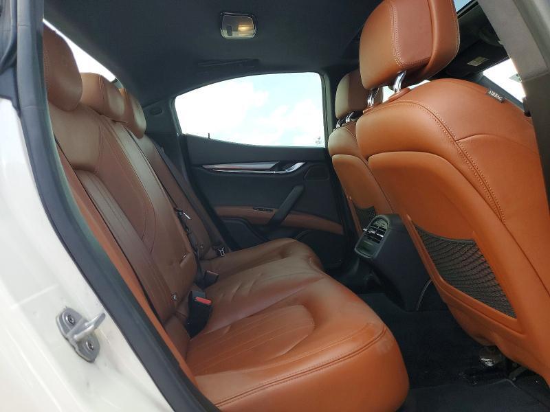 2019 MASERATI GHIBLI — Фото 10 из 12