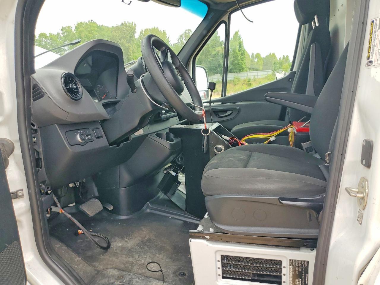 2019 MERCEDES-BENZ SPRINTER — Фото 7 из 13