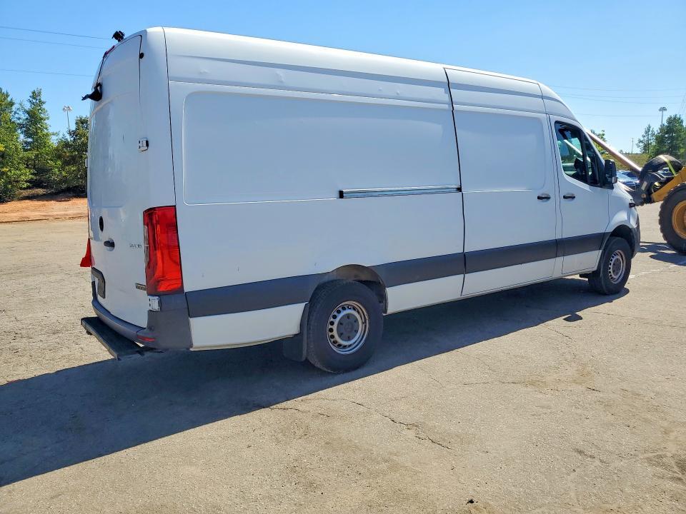 2019 MERCEDES-BENZ SPRINTER 2500 — Фото 3 из 12