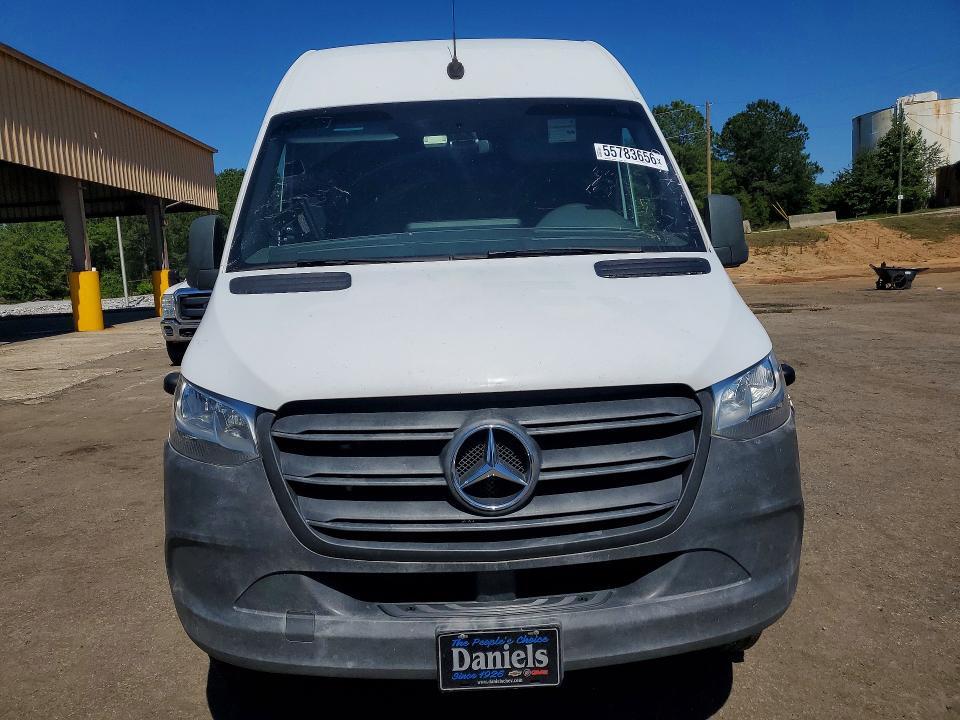 2019 MERCEDES-BENZ SPRINTER 2500 — Фото 5 из 12