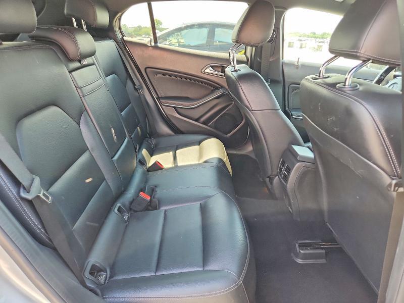 2019 MERCEDES-BENZ GLA 250 — Фото 10 из 12