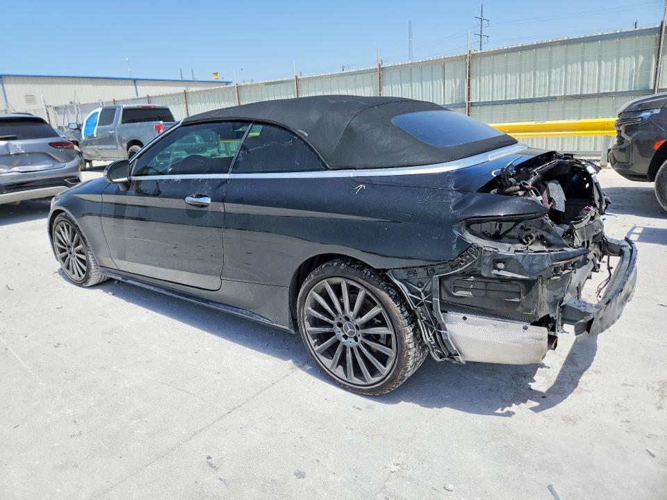 2019 MERCEDES-BENZ C 300 — Фото 2 из 13