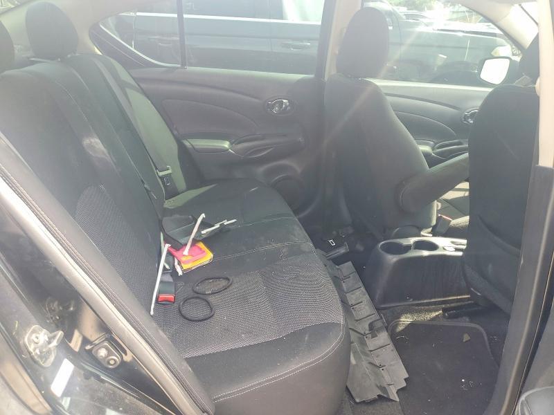 3N1CN7AP9KL844906 2019 NISSAN VERSA photo no. 10
