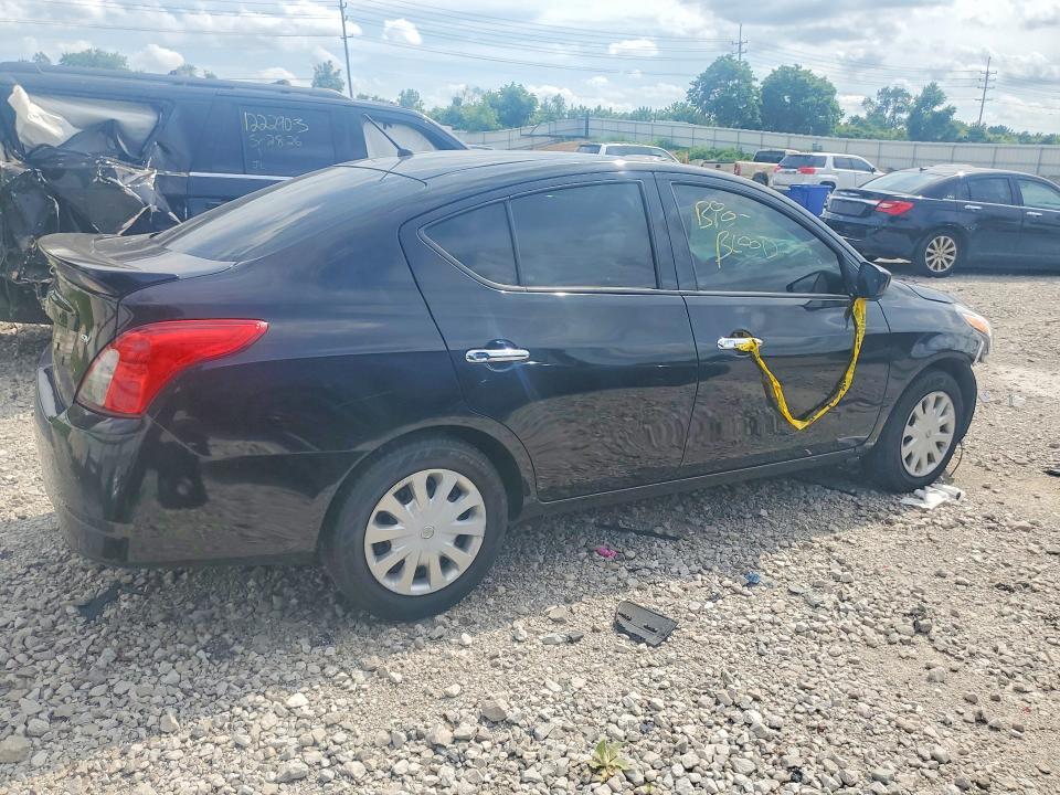 3N1CN7AP9KL844906 2019 NISSAN VERSA photo no. 3