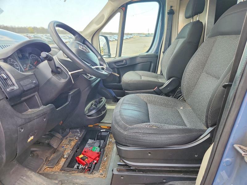 2019 RAM PROMASTER 3500 DELIVERY VAN — Фото 7 из 13
