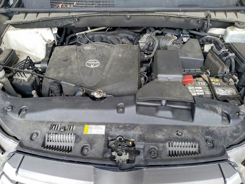 2019 TOYOTA HIGHLANDER LE PLUS — Фото 12 из 13
