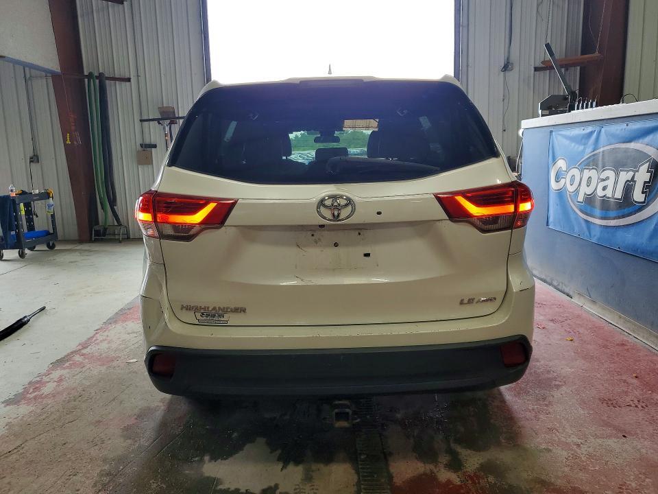 2019 TOYOTA HIGHLANDER LE PLUS — Фото 6 из 13