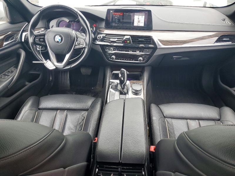 2017 BMW 540 XI — Фото 8 из 12