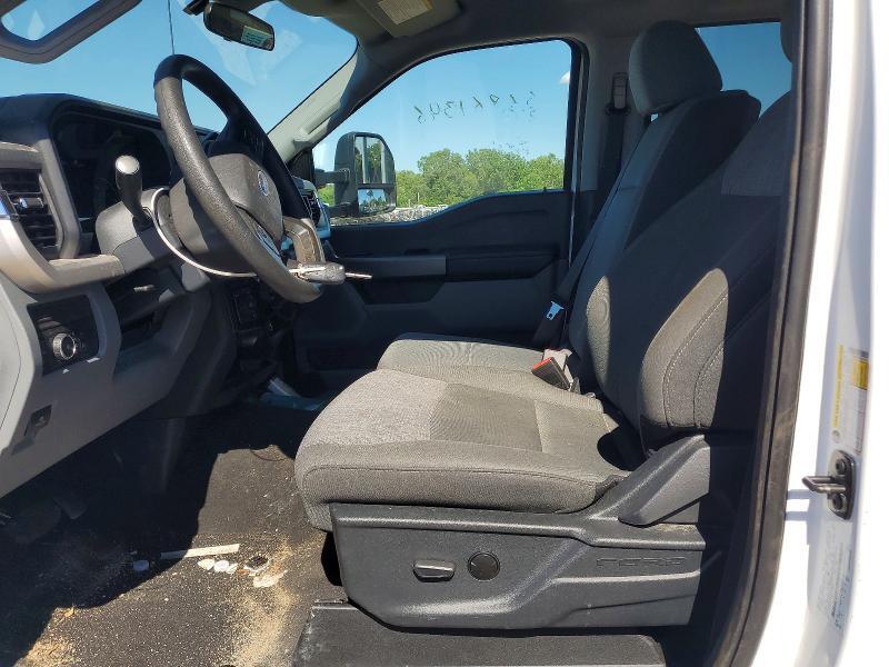 2025 FORD F350 SUPER DUTY — Фото 7 из 12