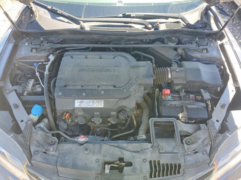 1HGCT2A8XGA005460 2016 HONDA ACCORD photo no. 11