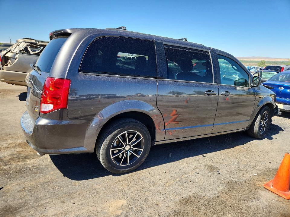 2C4RDGEGXJR203107 2018 DODGE GRAND CARAVAN photo no. 3